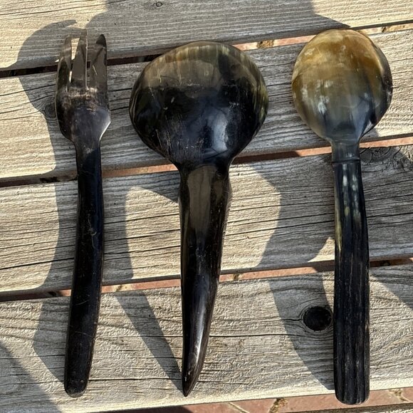 Vintage Hand Carved Horn Spoons Fork Lot of 3 Large Ladle Bovine Horn Canada - Picture 8 of 13